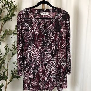 Jones Studio Burgundy, Black & White Abstract Print Tunic with Buttons (V1)